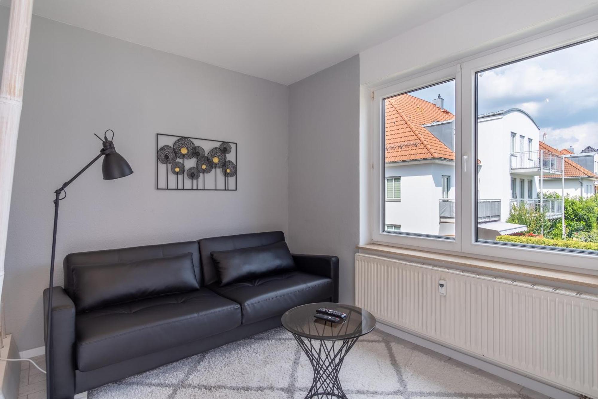Arbeitsplatz, Balkon, Tiefgarage Naehe Neue Messe Apartment Leipzig Exterior foto